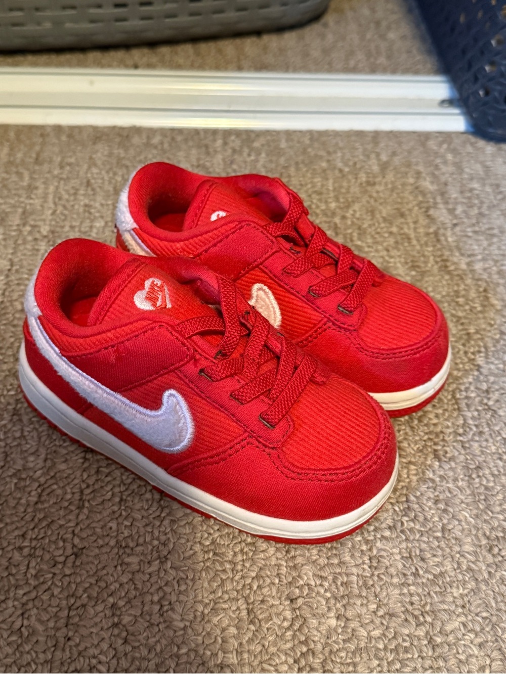 Nike Kids' Dunk Low Valentine’s 2024 Sneakers